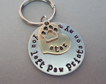 Personalized Pet Memorial Keychain - Paw prints on my heart - Dog Cat Remembrance Keychain - Pet Memorial
