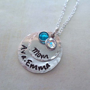 Sterling Silver Personalized Mom Necklace / Mother's Day Jewelry / Custom Names Crystal Birthstones / Gift for Mom image 2