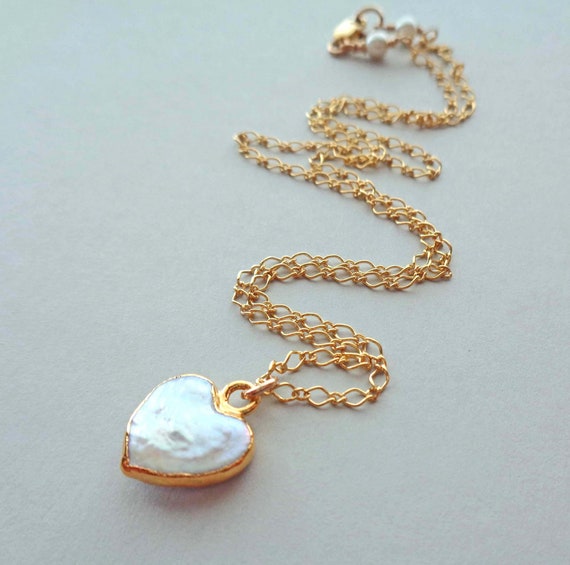 Gold Pearl Heart Necklace / Dainty Gold Fill Pearl Necklace / Wedding Pearls / Sweet Heart Jewelry