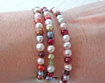 Mixed Pearls & Gemstone Bracelet / Ready to Ship / Freshwater Pearl Colorful Jewelry / Peridot Garnet Mookaite Moonstone