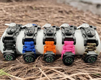 Trek Outfit 20-in-1 Tactical Survival Bracelet - Mix & Match