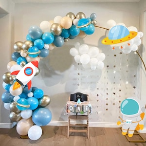 Outer Space Party Decoration Cutouts, Astronaut Galaxy Birthday Party Prop, Space Theme Birthday Party Decoration Cutouts - Set of 3