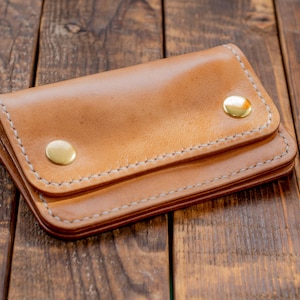 Mini Trucker Portemonnaie Biker Brieftasche aus schwarzem natürlichem veg tan Leder Handgefertigte Trucker-Geldbörse aus natürlichem veg tan Leder