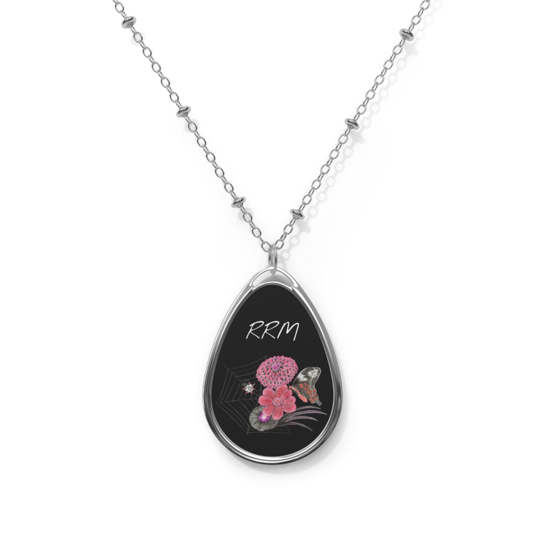 Black Gothic Oval Pendant Necklace, Personalized - Etsy 日本