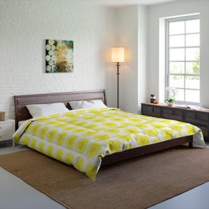 Sunny Buttercup Yellow Bed Comforter Duvet