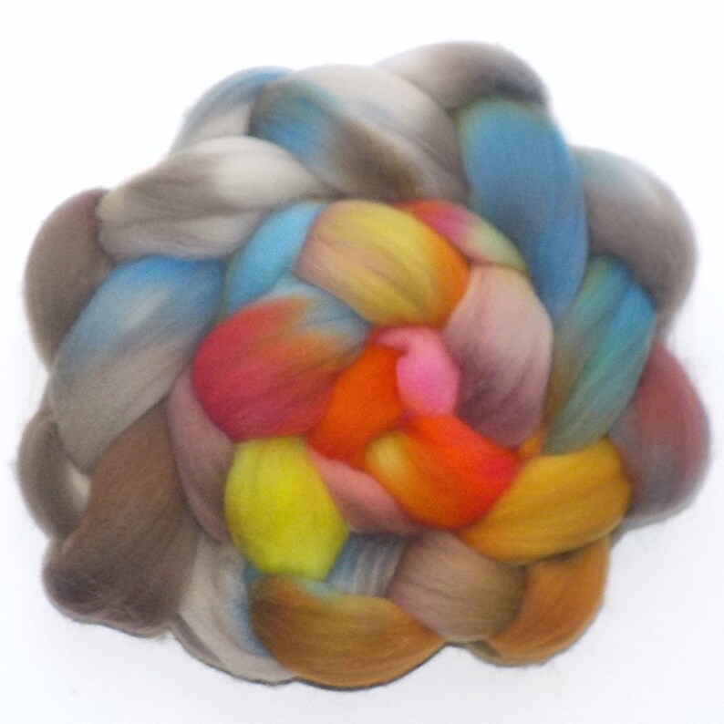 Roving Targhee Handdyed Combed Top Fairy Godmother 5.3 oz. image 4