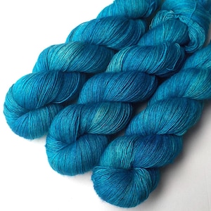 Merino Yak Silk Lace Yarn Hand Dyed, 870 yards, Turquoise Jewel Heather