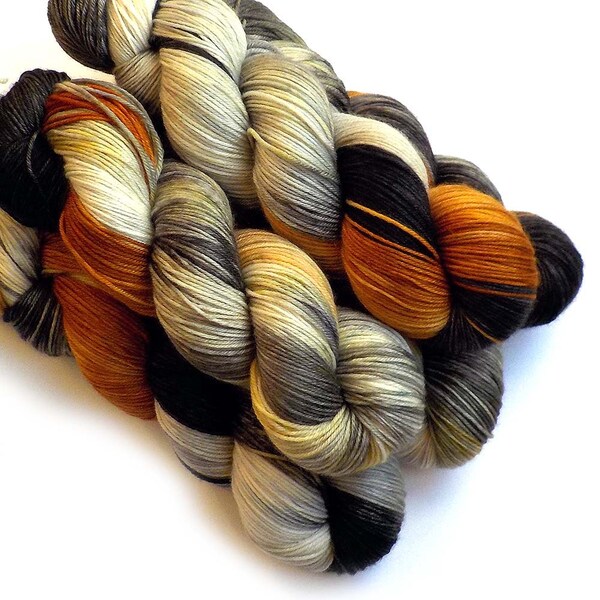 Sock Yarn Handdyed Merino Cashmere Nylon Yarn - Beagle, 430 yards