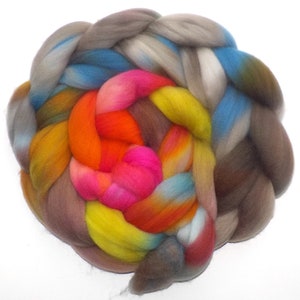Roving Targhee Handdyed Combed Top Fairy Godmother 5.3 oz. image 1