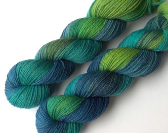 Ultimate Merino Fingering 14.5 Microns Sock Yarn, Essex River