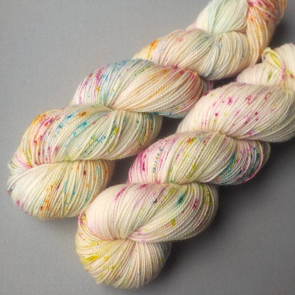 Hand Dyed Sock Yarn Superwash Merino Nylon Knitting Yarn - Birthday Cake Speckle  400 yards