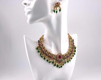 Multi-color Stone Necklace with Pearl Beads In Golden Finish
