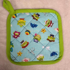 Toy Story Alien Pot Holder