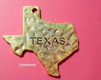 5 Antique Gold Texas Charms, Zinc Alloy Pendants (29x30mm) C9182