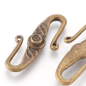 5pcs S Hook Clasps, Antique Brass 31x13mm CL22-003