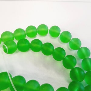 1 Strand 10mm Frosted Medium Green Glass Beads Round Sea Glass Beads, Hole: 1.3~1.6mm; about 34pcs strand, 12.5 inches FGB0046