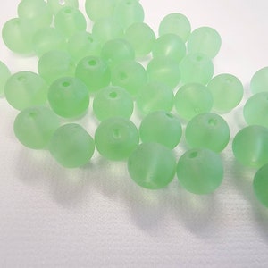 8mm Frosted Light Green Glass Beads Round Sea Glass Beads, Hole: 1.3~1.6mm; about 50pcs loose, FGB0047