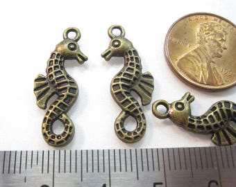 6 Seahorse Charms, Antique Brass Alloy 3D Sea horse Charms Pendants 25x9mm Brass Plated Alloy C1152