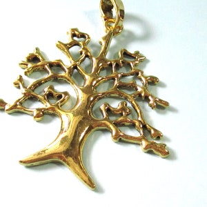 1 Large Gold Tree Pendant w/ Bail C9093