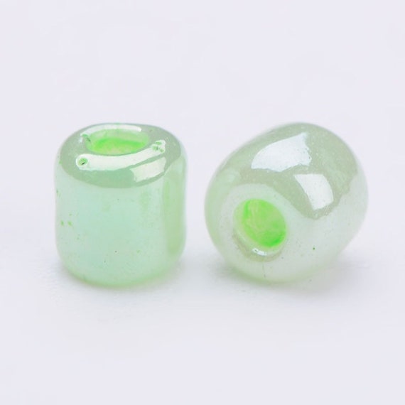 Glasperlen Undurchsichtig 4mm Grün Metallisch 20g 6/0 Glasperlen Undurchsichtig 4mm Grün Metallisch 20g 6/0