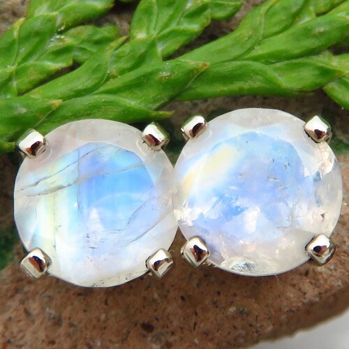 •RAINBOW MOONSTONE - LIL' CLOUDS• silver stud earrings