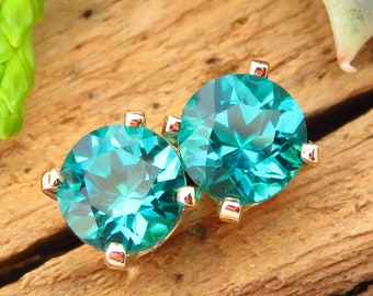 Stud Earrings, Faceted