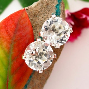 Elite jewels 10k white gold genuine 6mm sales 1.60 carat cushion white topaz stud earrings