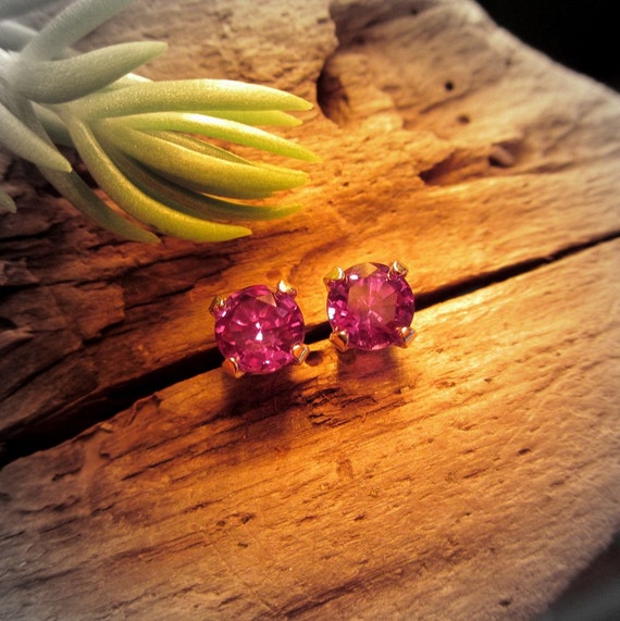 Alexandrite studs deals