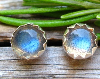 Labradorite Cabochon Studs | 14k Gold Stud Earrings or Sterling Silver Labradorite Studs | 4mm, 6mm Low Profile Serrated or Crown Earrings