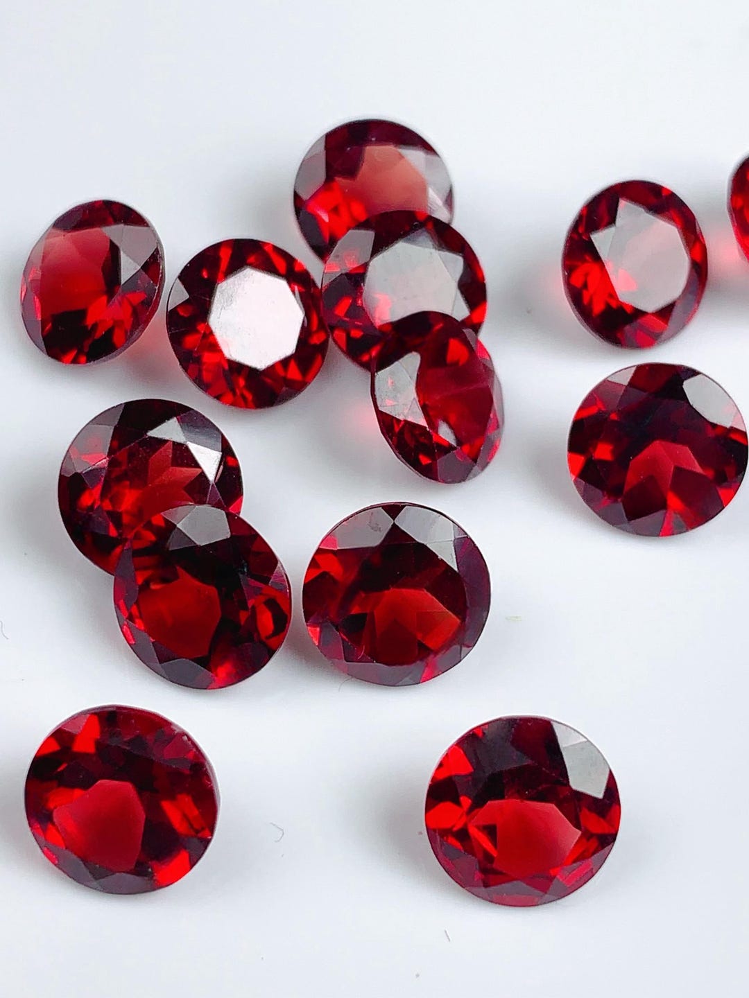 8mm AAA Deep Red Garnet Gemstone: Natural Faceted Round Cut - Etsy