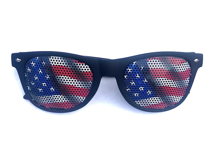 Wavy American flag graphic print black framed wayfarer sunglasses
