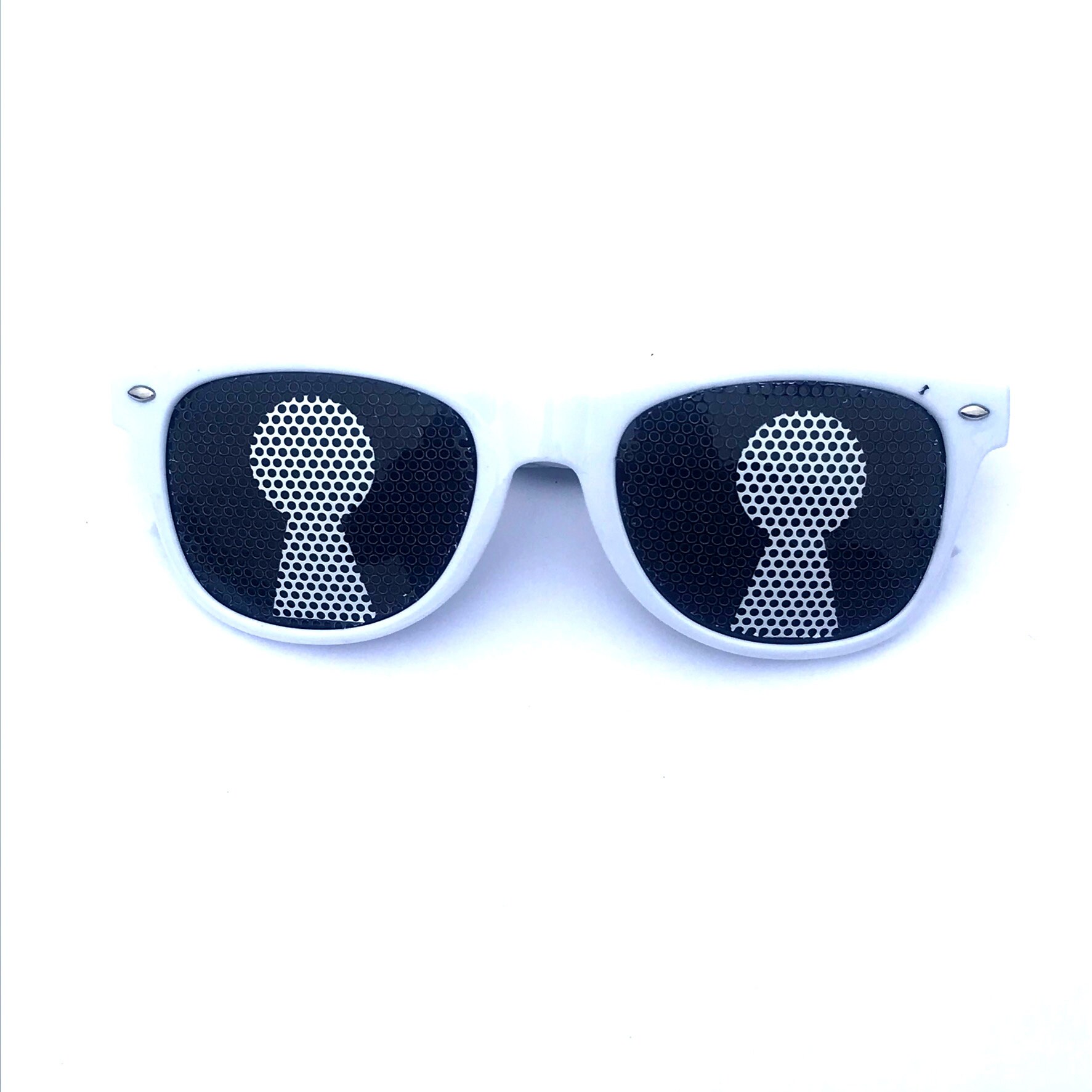 Black and White Keyhole Minimalist 