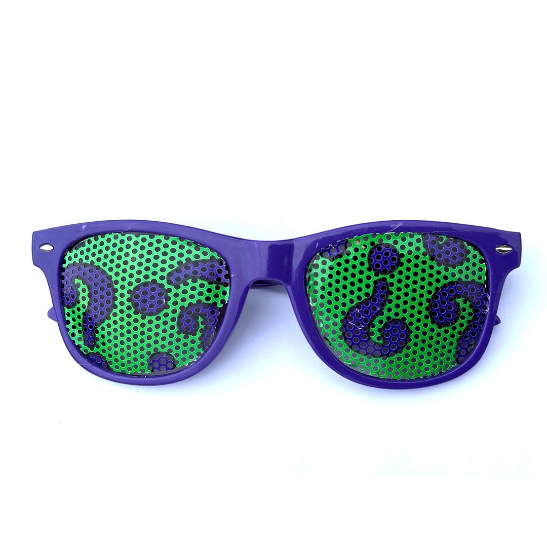 The Riddler Purple Riddler Inspired Purple on Green Question Mark Pattern Graphic - Etsy ...