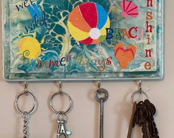 Beach Scene Key Holder