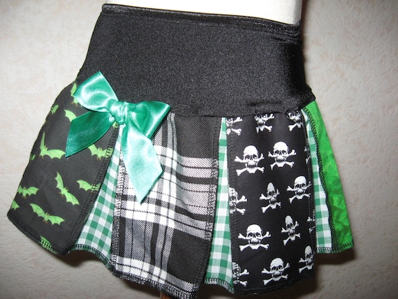 Falda de tartán Niñas Negro Blanco Gothic Rock Retro Plisado cheque festivo UK Made