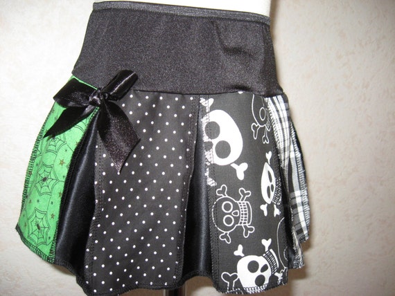 NEW Black White red skulls tartan spotted Skirt-All sizes Gothic Party Festival