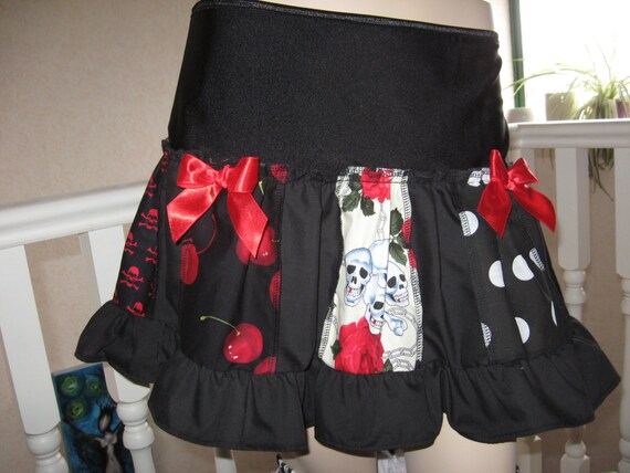 NEW Black White red skulls tartan spotted Skirt-All sizes Gothic Party Festival