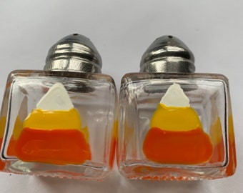 Candy corn single candy corns Halloween Hand painted mini salt and pepper shakers  party favors