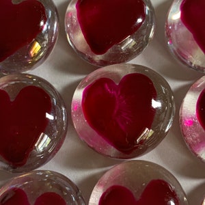 Corazones corazón rojo pintado vidrio gemas fiesta favores mesa confeti florero relleno