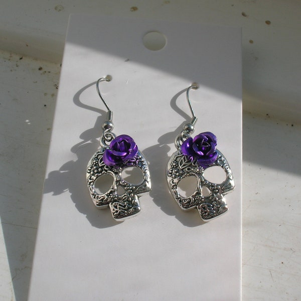 sugar skull earrings, lots of colours. Gothic. Fantasy. Day of dead