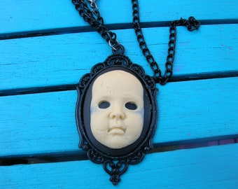 creepy goth doll/face mask cameo pendant or brooch