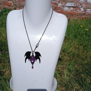 vampire queen gothic pendant. choice of colour