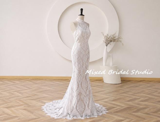 Lace Halter Neck Wedding Dress