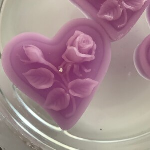 10 pack Lavender floating heart candles for wedding centerpieces and reception decoration. Baby shower, bridal shower party favors & gifts.