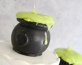 Bubbly Green Witches cauldron candle scented in berry bewitching brew Halloween party or home decoration