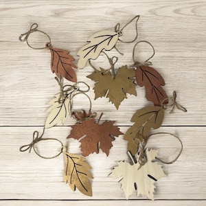 Herbst Anhänger Holz Blätter | Herbstdeko Holz Herbstlaub | Ahornblatt Eichenblatt Holz zum Aufhängen Herbstblatt Kupfer gold ausgeschnitten