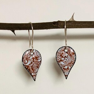 Line Art Enameled Teardrop Earrings