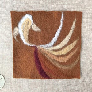 Tropical Fish Gradient Tail Fluid Motion Wave Flow Fishing Aquatic Hand-Felted Fiber Wall Art
