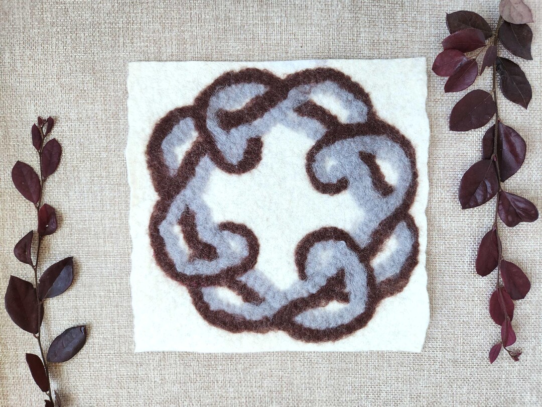 Celtic Knot Double Loop Symbol Folk Geometric Pattern Handmade Felted ...