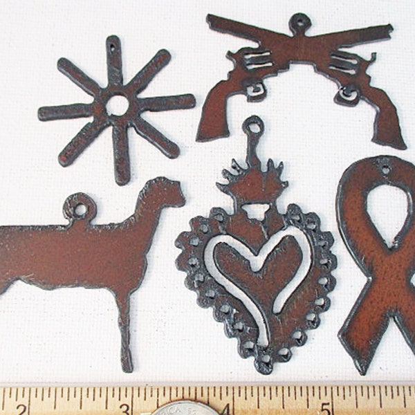 Rust Iron Metal Pendant, U Pick, 5 Designs, 1 count - bm567